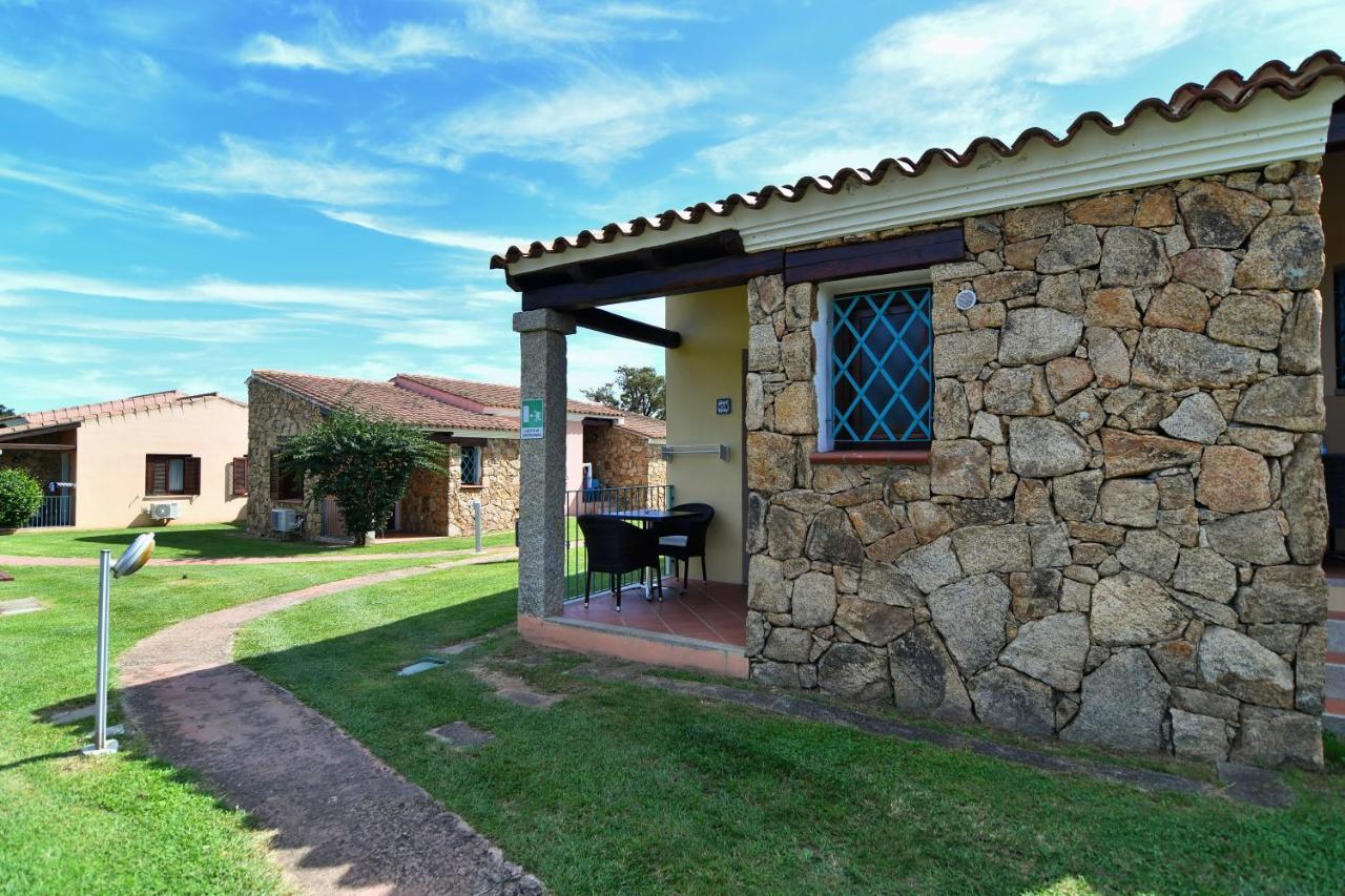 Li Suari Club Village San Teodoro  Esterno foto