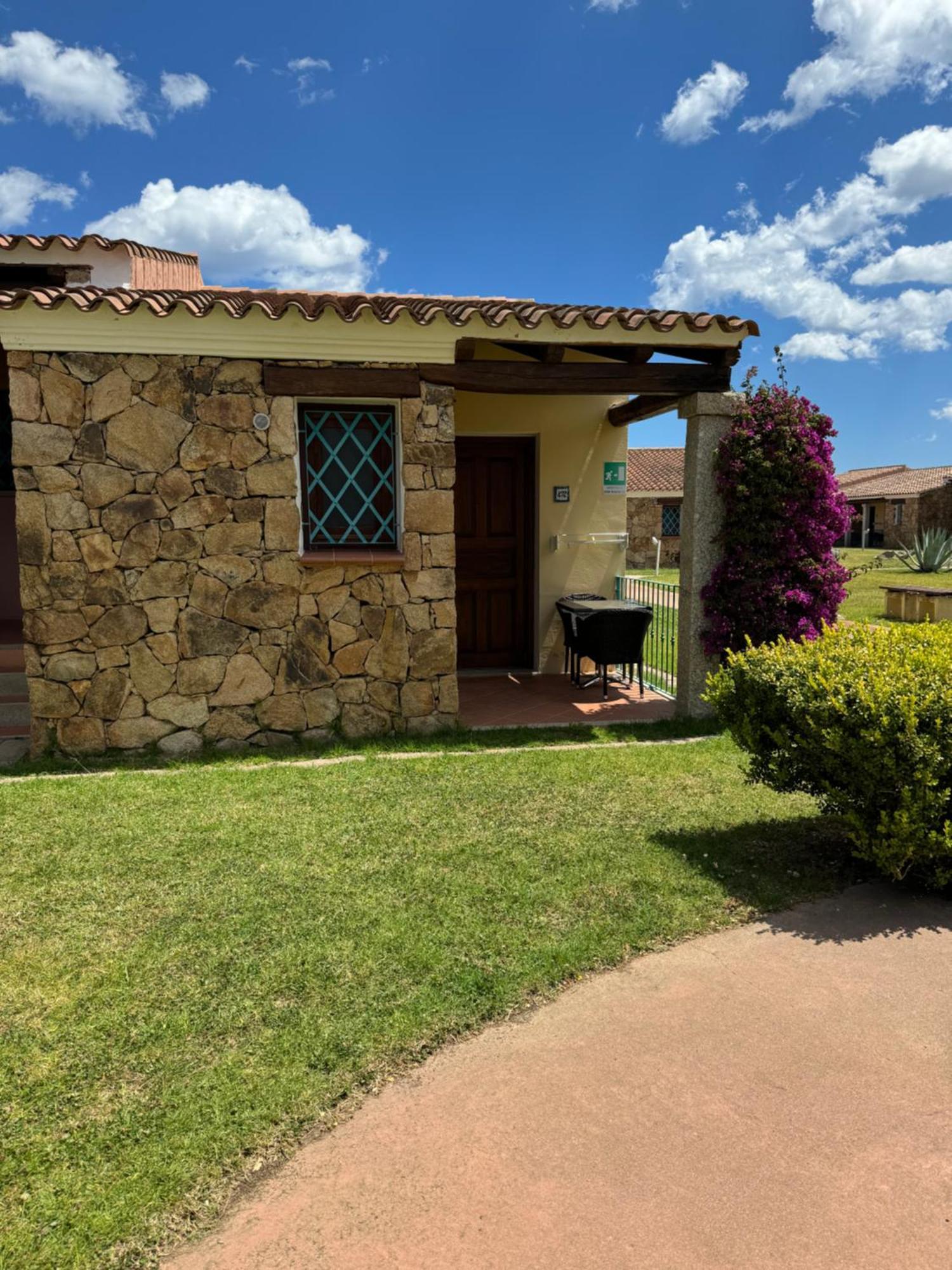 Li Suari Club Village San Teodoro  Esterno foto