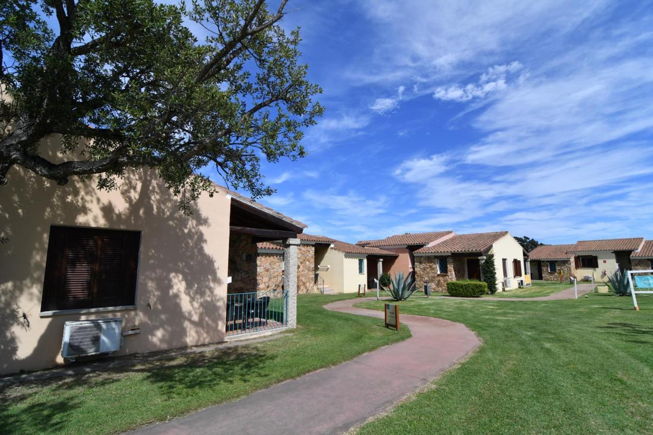 Li Suari Club Village San Teodoro  Esterno foto